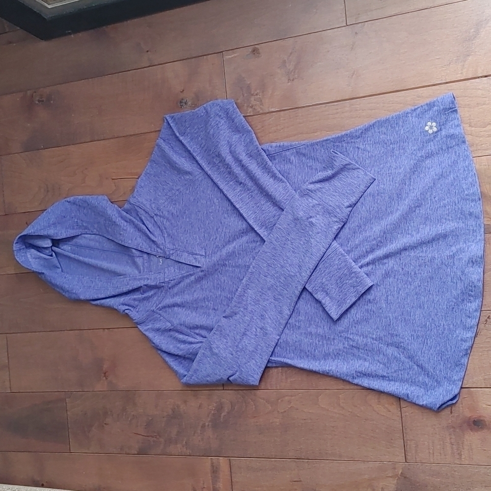 Tuff Athletics hooded sweatshirt size Small blue‎